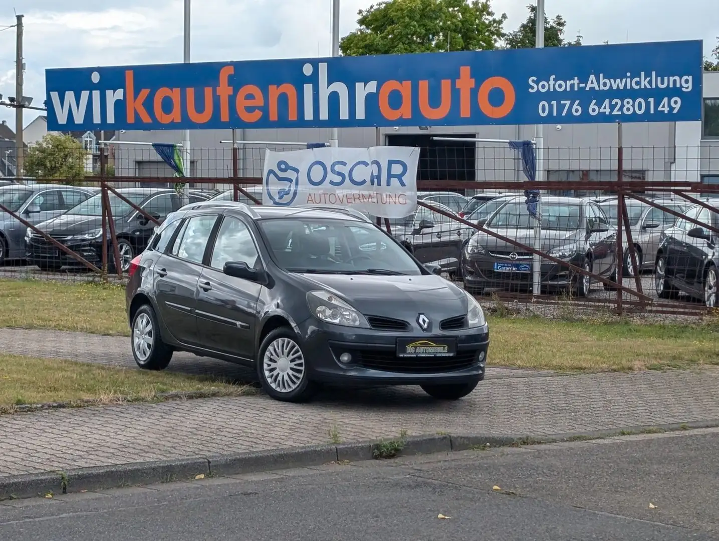 Renault Clio Grandtour Dynamique*KLIMA*ZV-FUNK*RADIO-CD Grau - 1