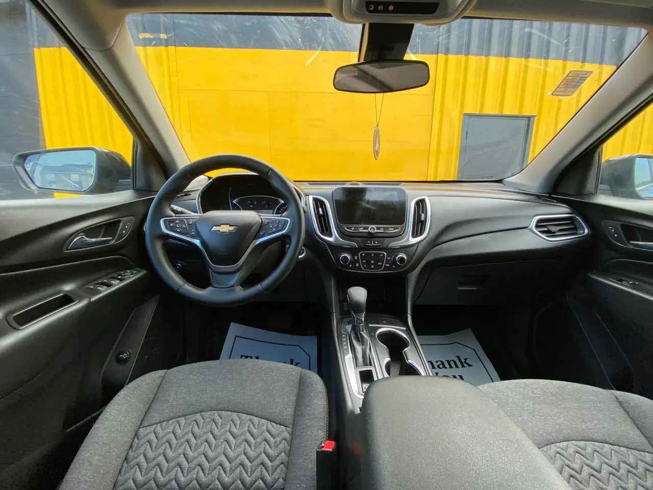 Chevrolet Equinox photo Chevrolet Equinox