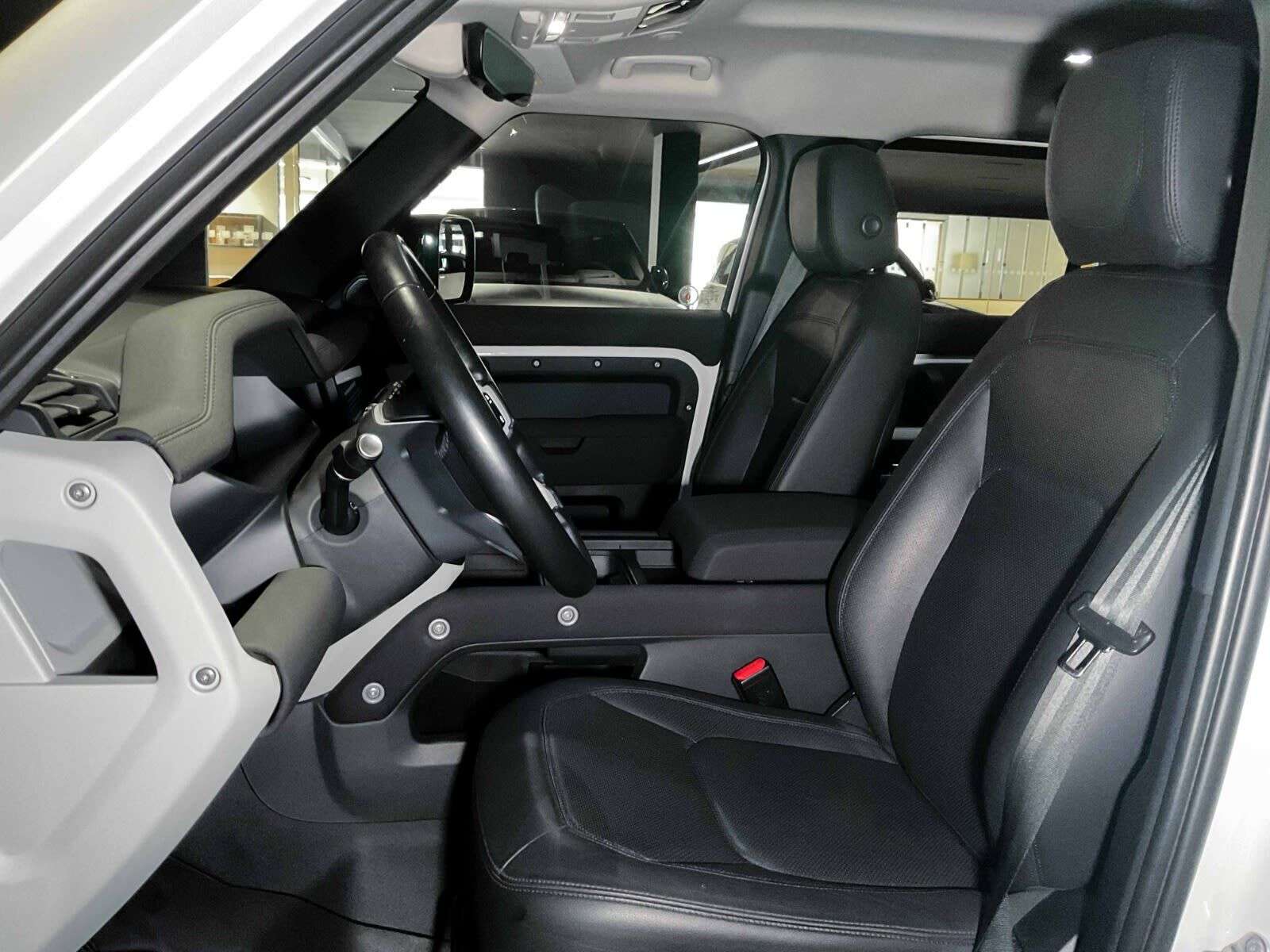 2023 Land Rover Defender S | Navigation | Bluetooth | Heated Seats | Heated thumb 11