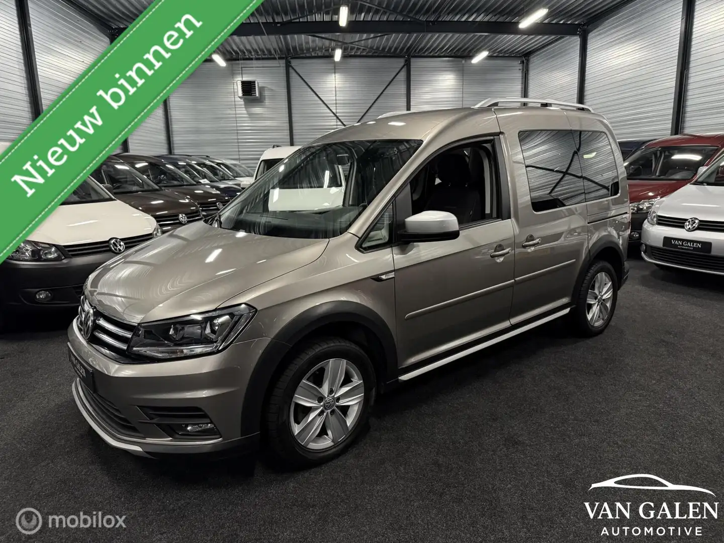 Volkswagen Caddy Combi 1.2 TSI Trendline Grijs - 1