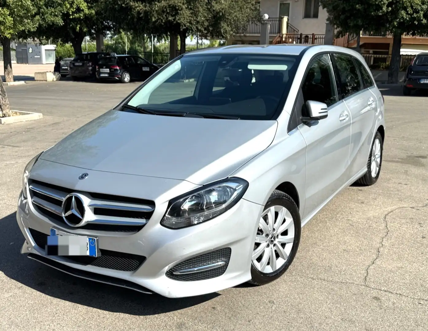 Mercedes-Benz B 180 B 180 d Sport Tech auto Argento - 1