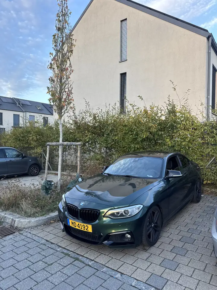 BMW 228