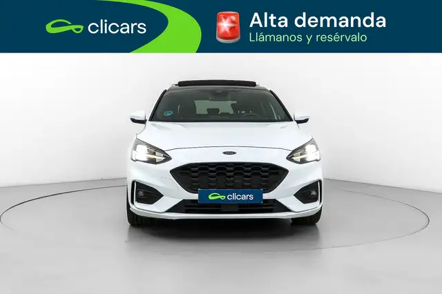 Ford Focus view 2