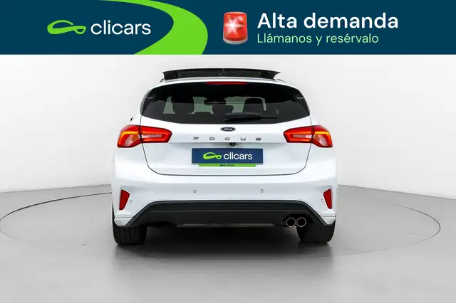 Ford Focus view 4
