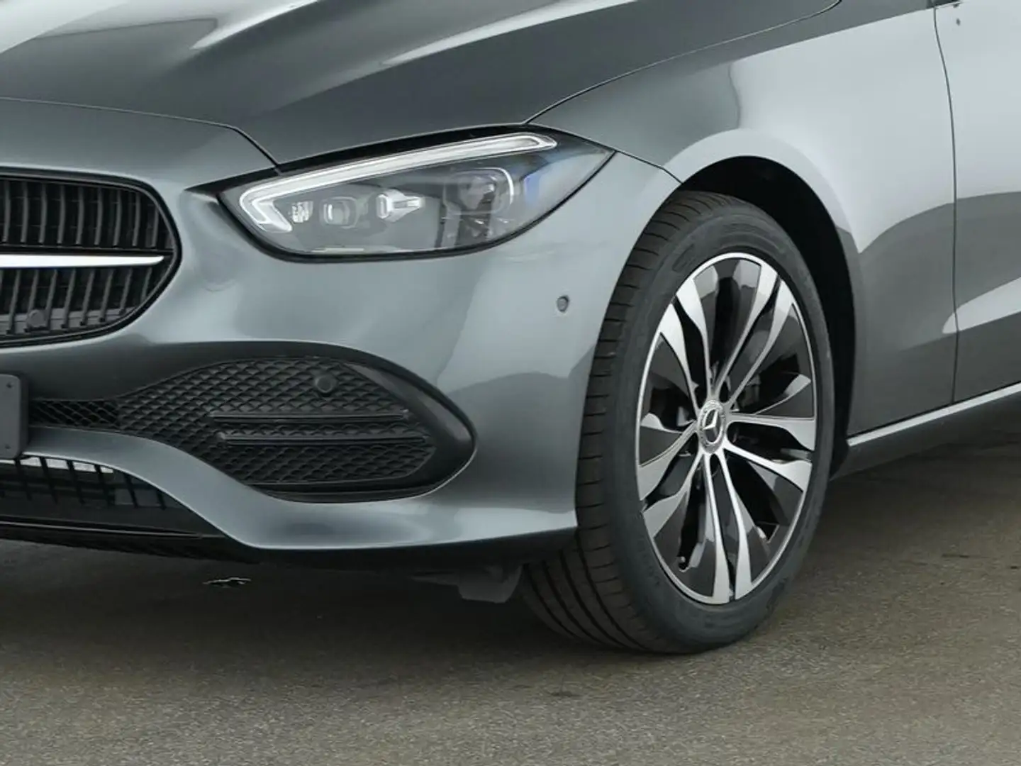 Mercedes-Benz C 220 d Avantgarde+Night+Memo+HUD+KeyGo+Distro+ Grau - 2