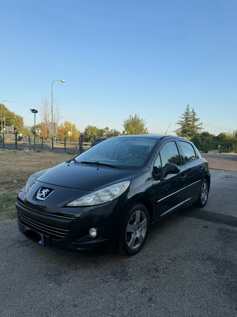 Peugeot 207 5p 1.6 hdi 8v Special Edition - 1