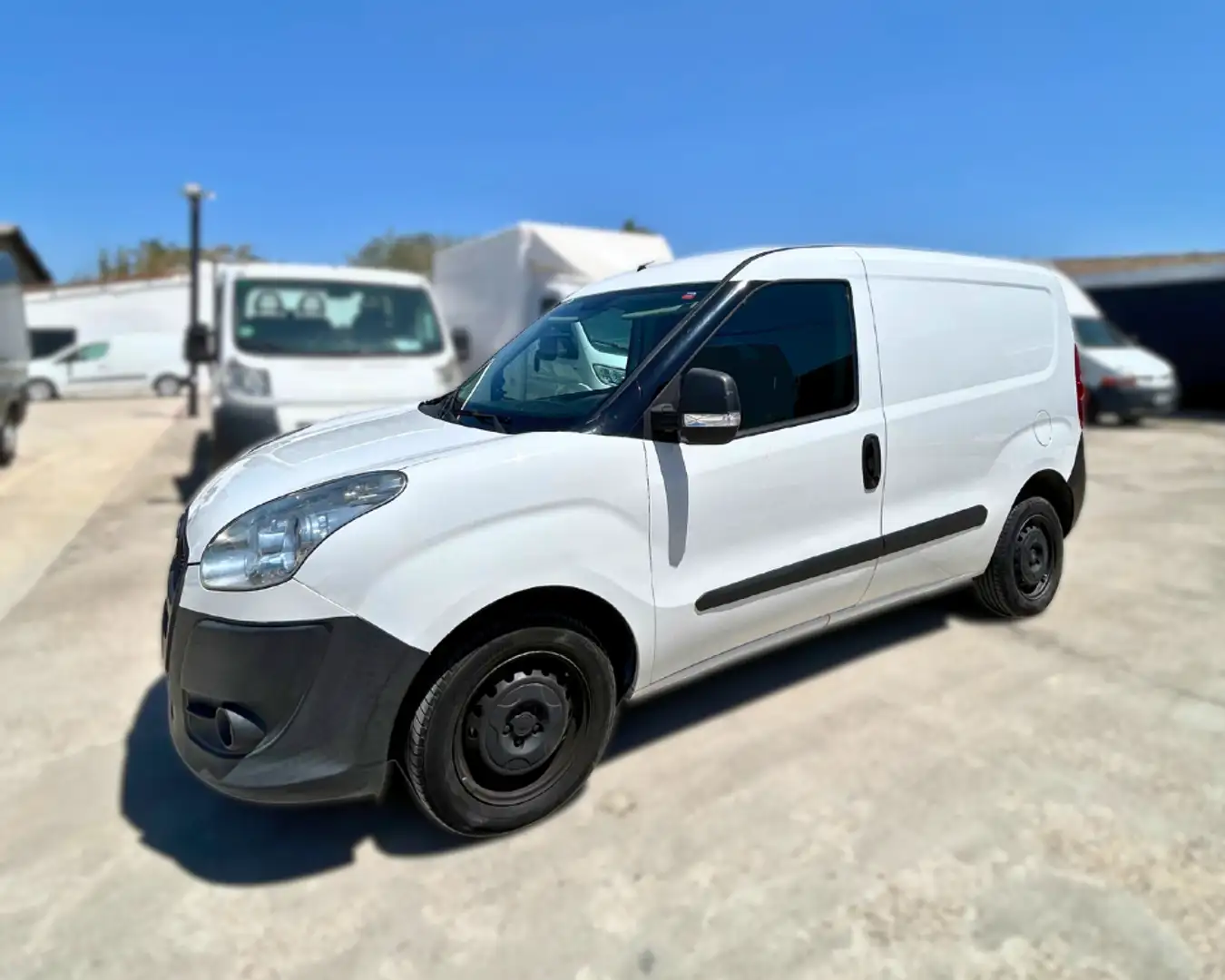 Fiat Dobló Cargo 1.3Mjt Base 90 E5+ Blanco - 1