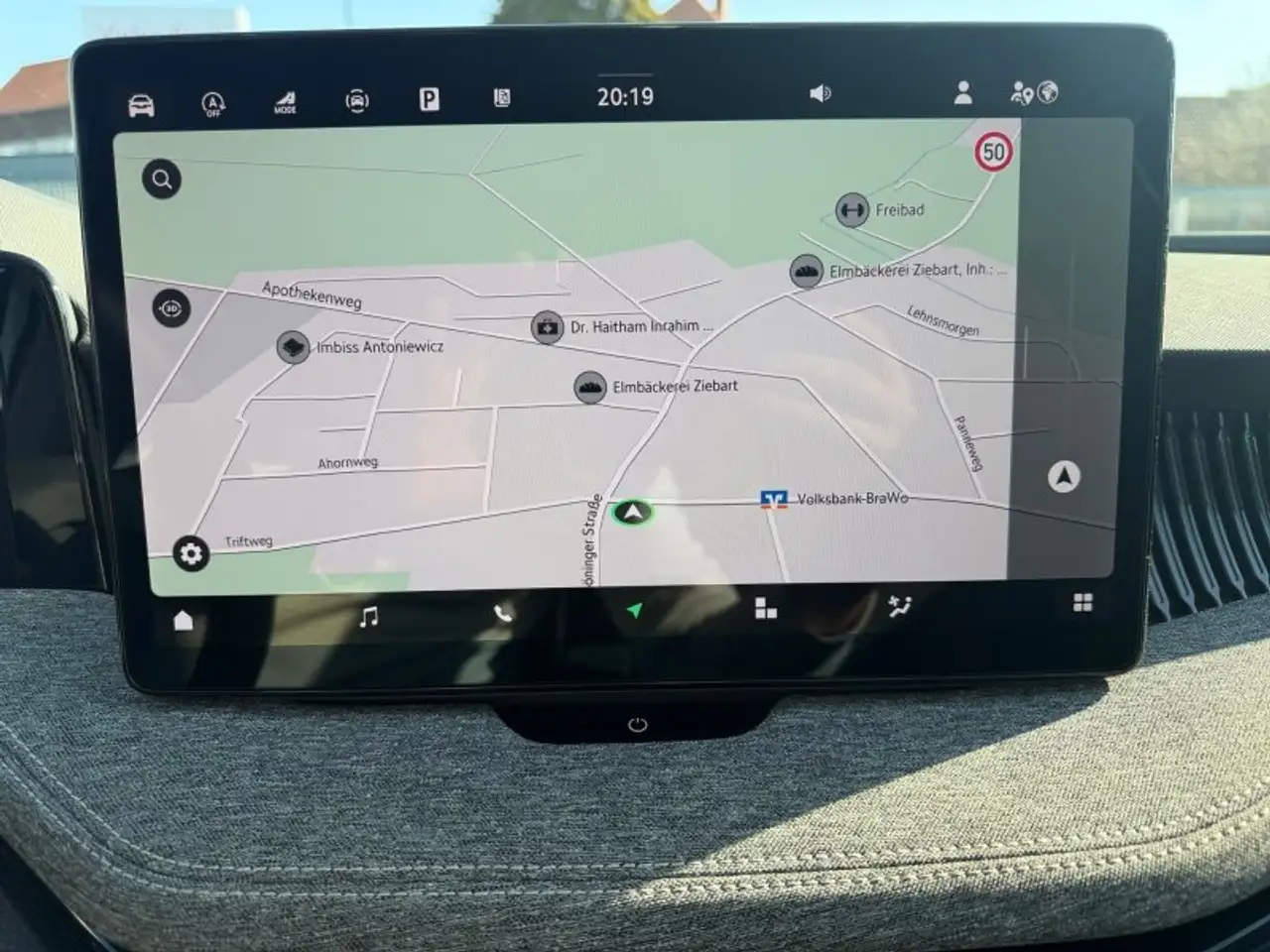 Skoda Superb Combi 2,0TDI DSG Navi/DCC/ACC/Kamera/Sitzhz. **, миниатюра 20