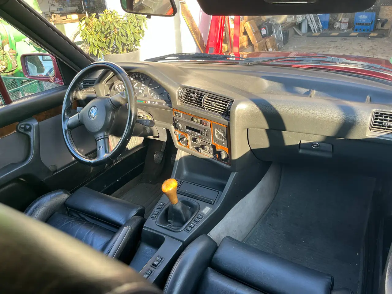 BMW 325i, foto 6