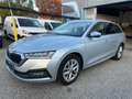 Skoda Octavia Combi 2,0 TDI Premium LED-ACC-AHK Silber - thumbnail 1