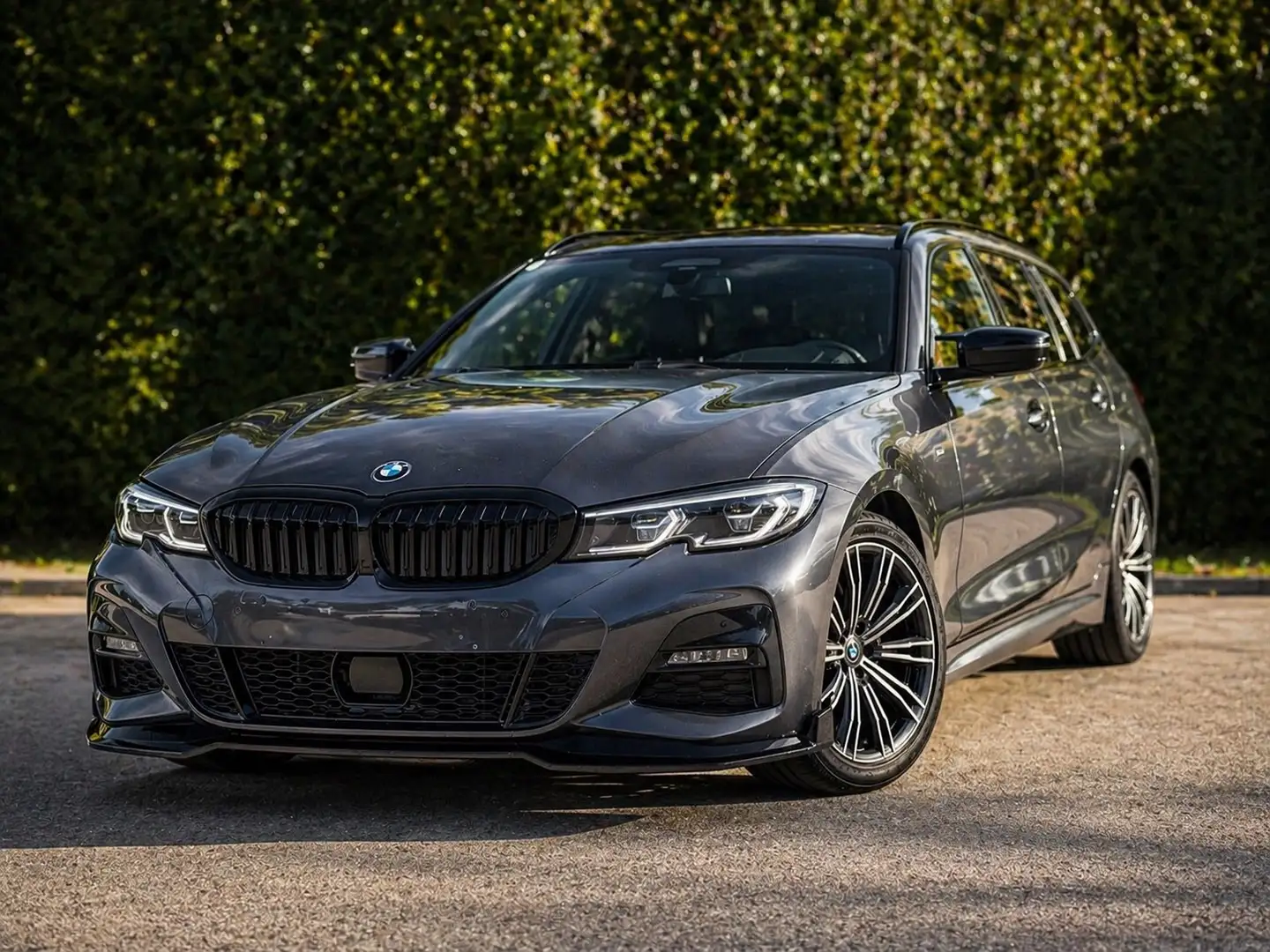 BMW 318 318d Touring Aut. Sport Line - 1
