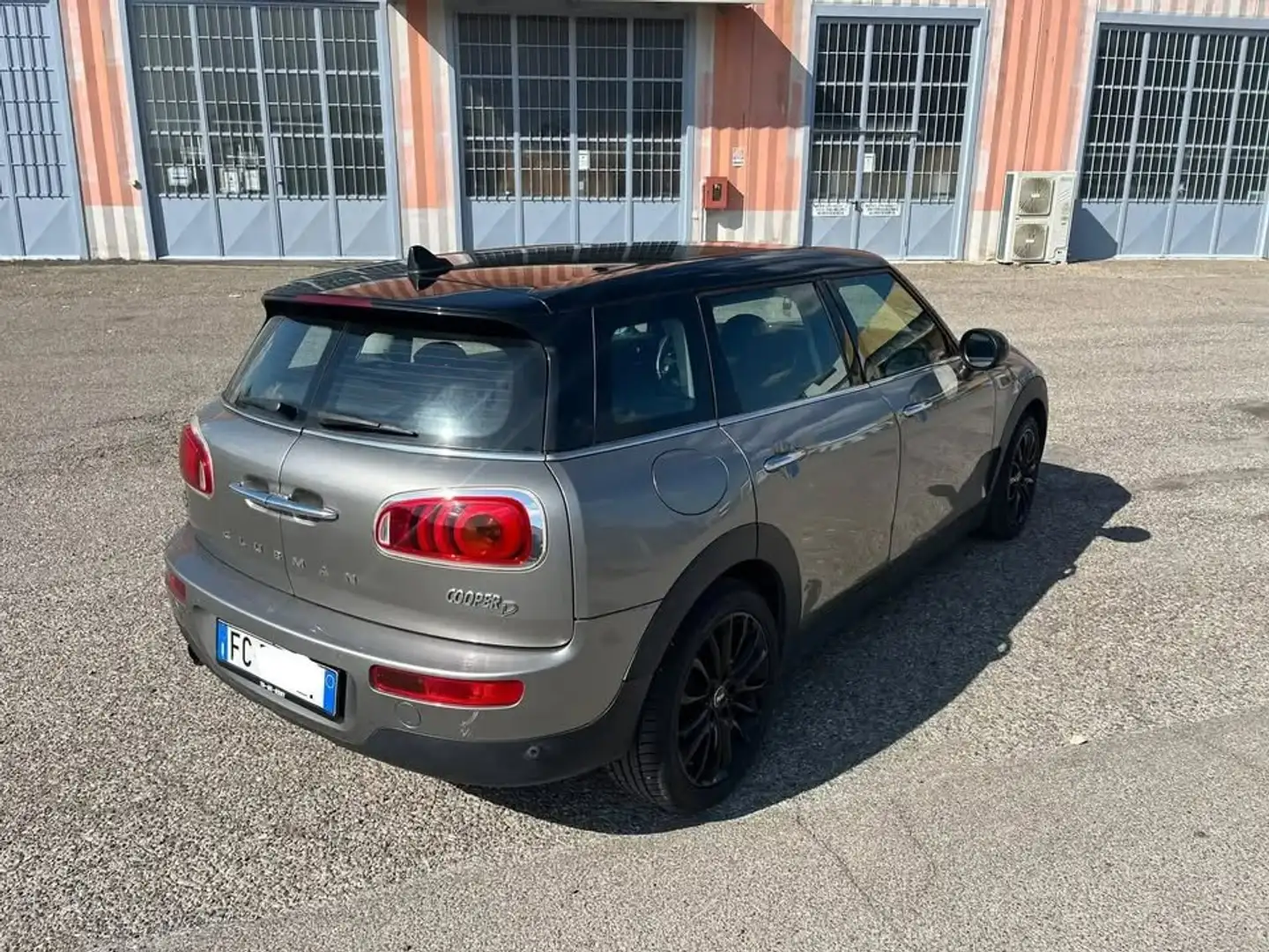 MINI Cooper D Clubman Mini IV F54 2016 Clubman 2.0 Hype auto Grigio - 2