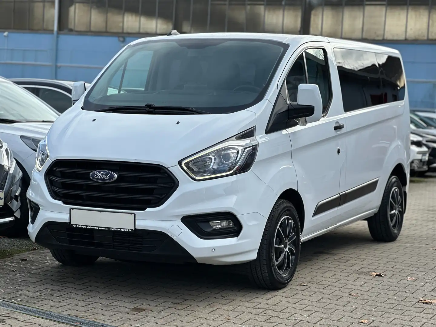 Ford Transit Bus 2.0 EcoBlue*9-Sitze*Navi*DAB*Klima*Parkpilot*Tempo Weiß - 1