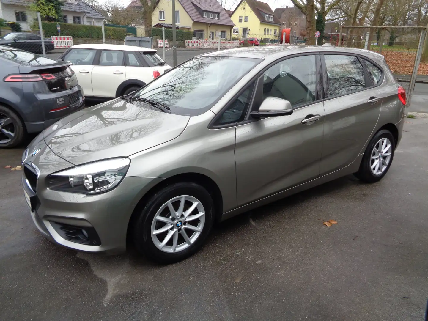 BMW 218 218 i Advantage 1.Hand/Navi/TOP mit Garantie!! Grigio - 1