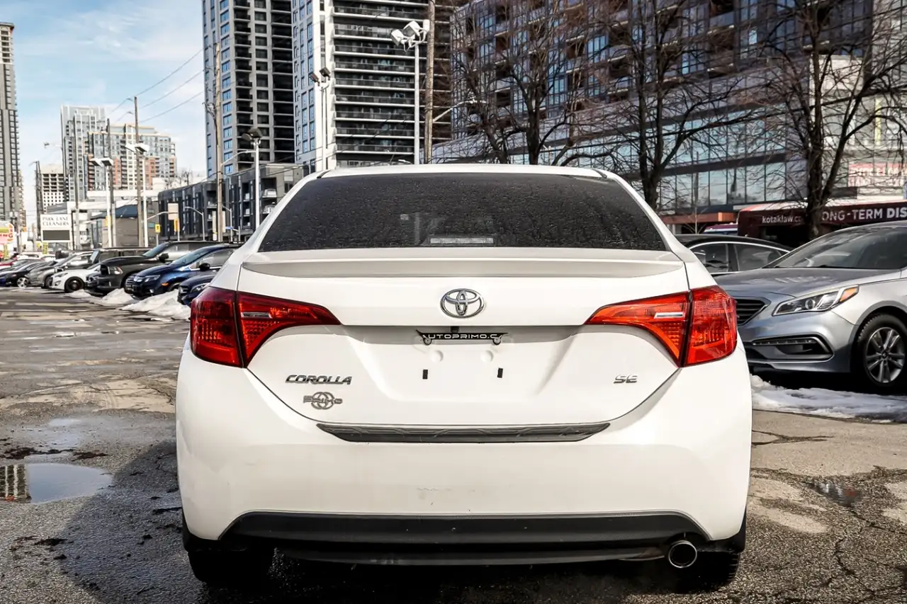 Toyota Corolla photo Toyota Corolla