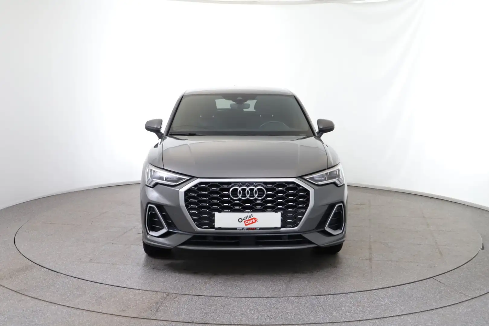 Audi Q3 35 TFSI S line Grau - 2