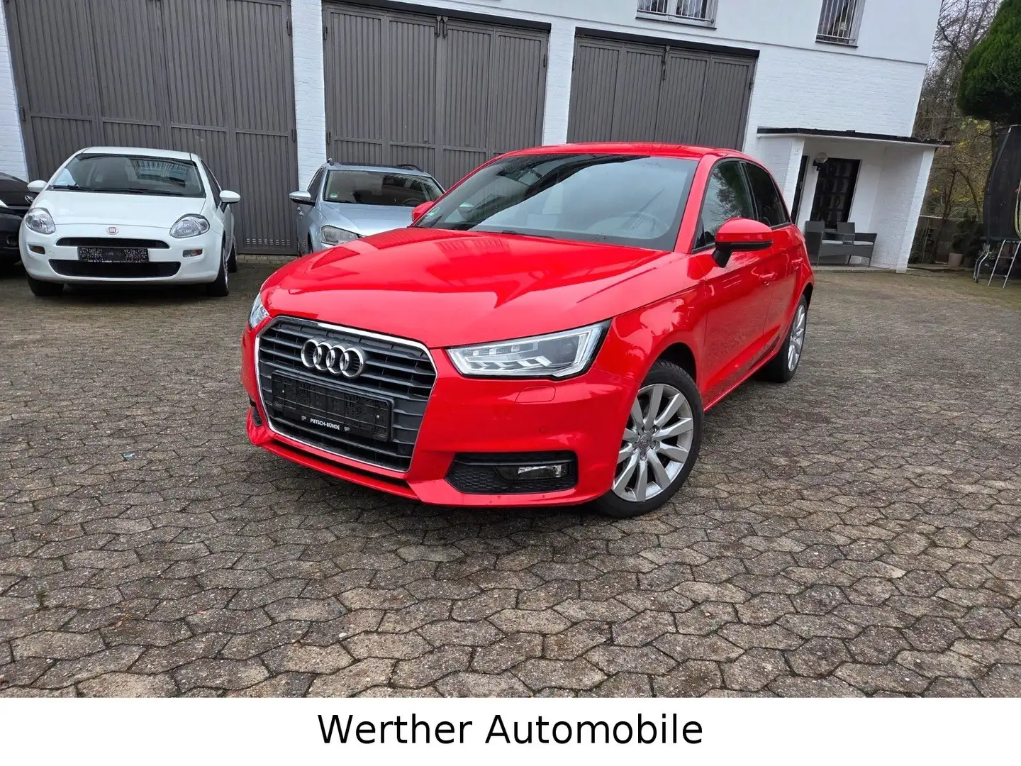 Audi A1 Sportback 1,4 TSI sport/Xenon LED/Navi Rood - 2