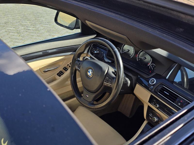 BMW 550 5-serie Touring 550i High Executive Xenon/Luchtv./ — photo 7