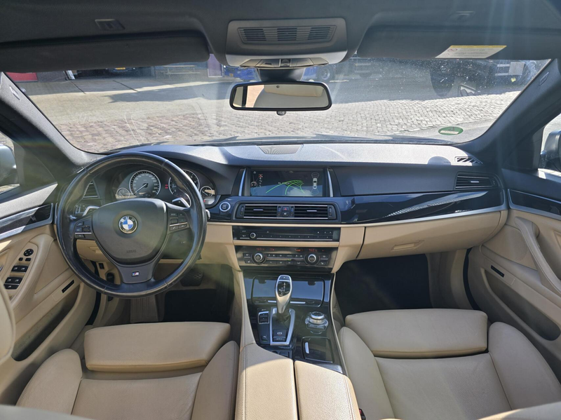 BMW 550 5-serie Touring 550i High Executive Xenon/Luchtv./ — photo 6