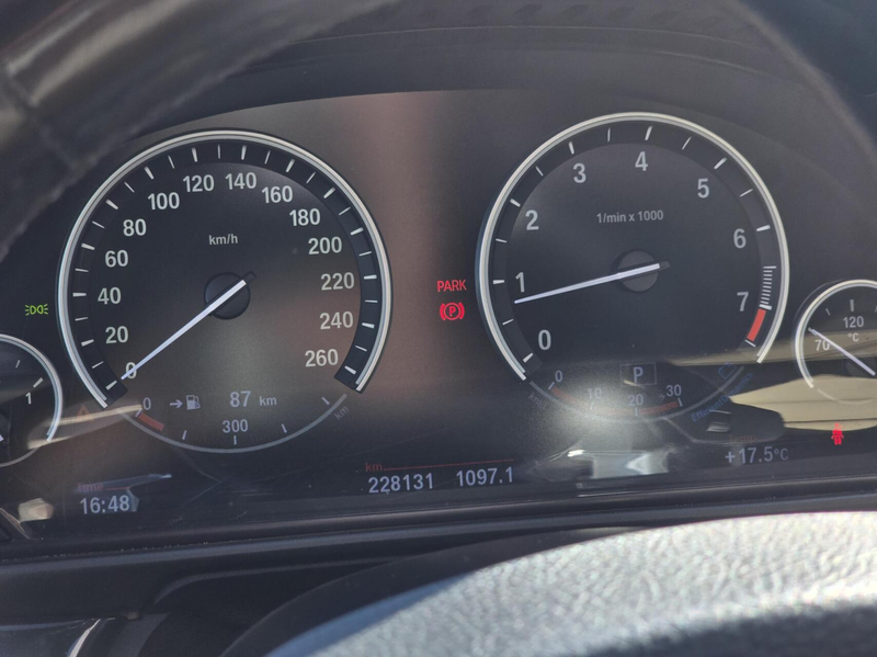 BMW 550 5-serie Touring 550i High Executive Xenon/Luchtv./ — photo 8