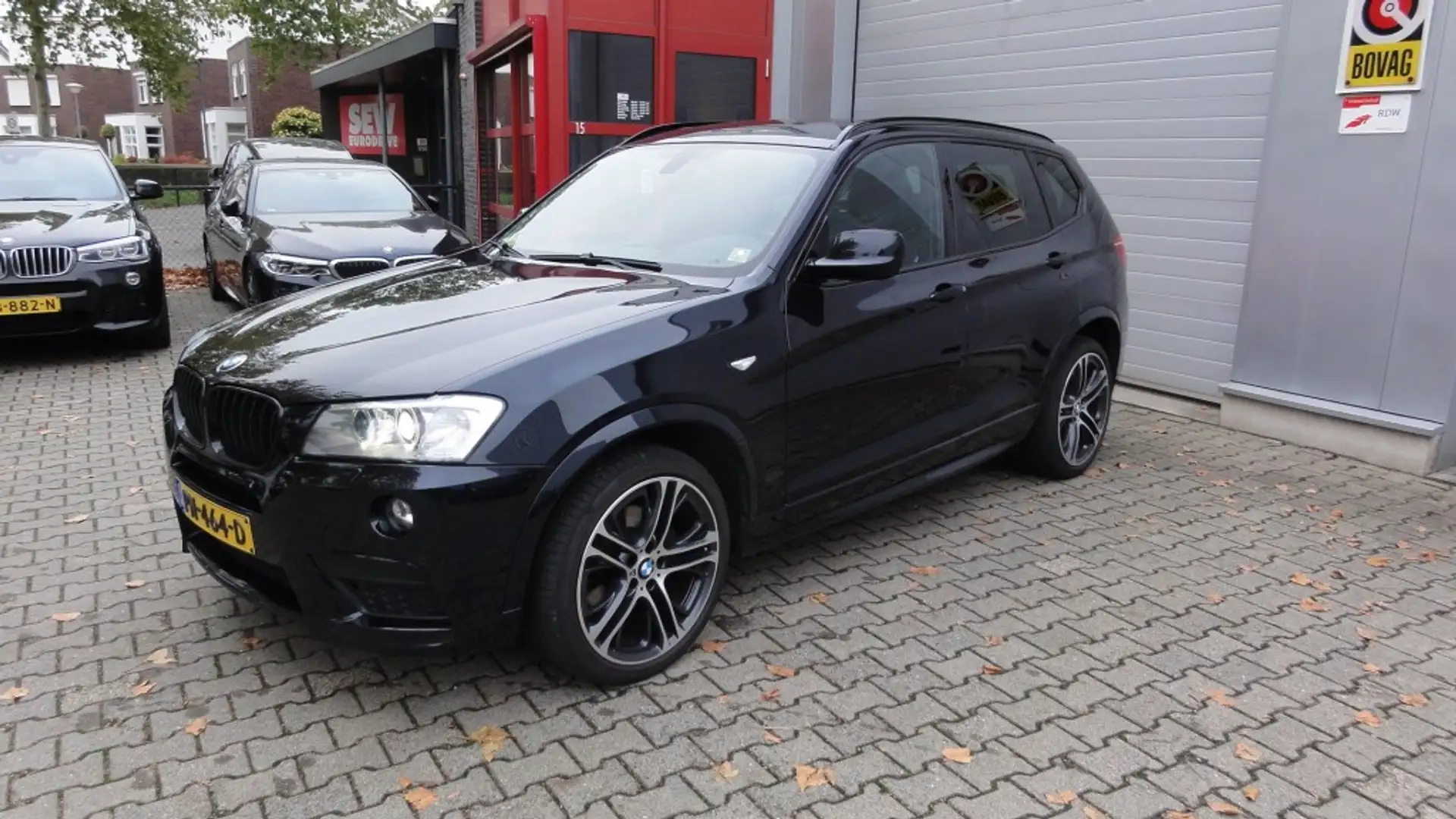 BMW X3 xDrive35d High Executive. Zwart - 1