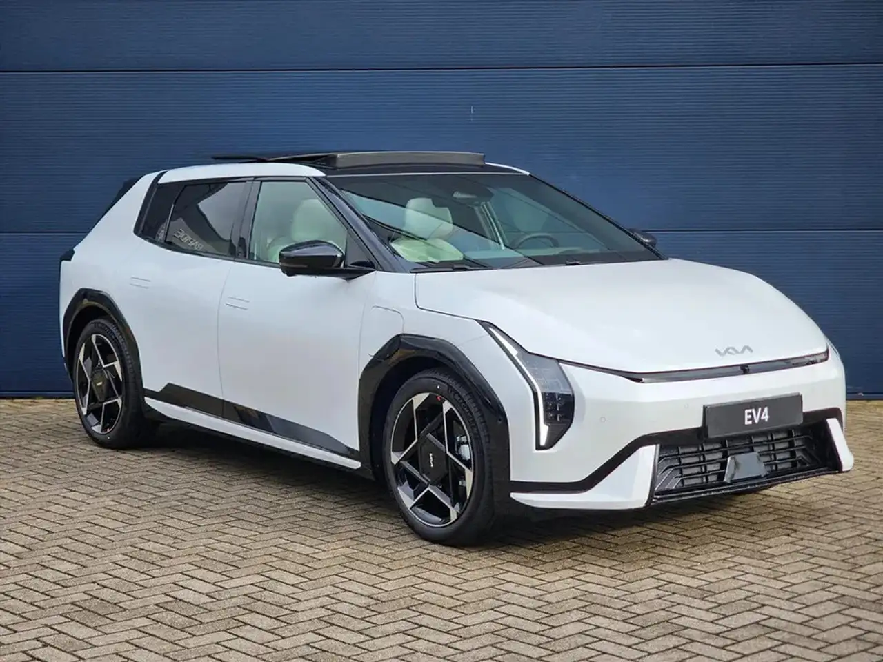 Kia EV4 2026