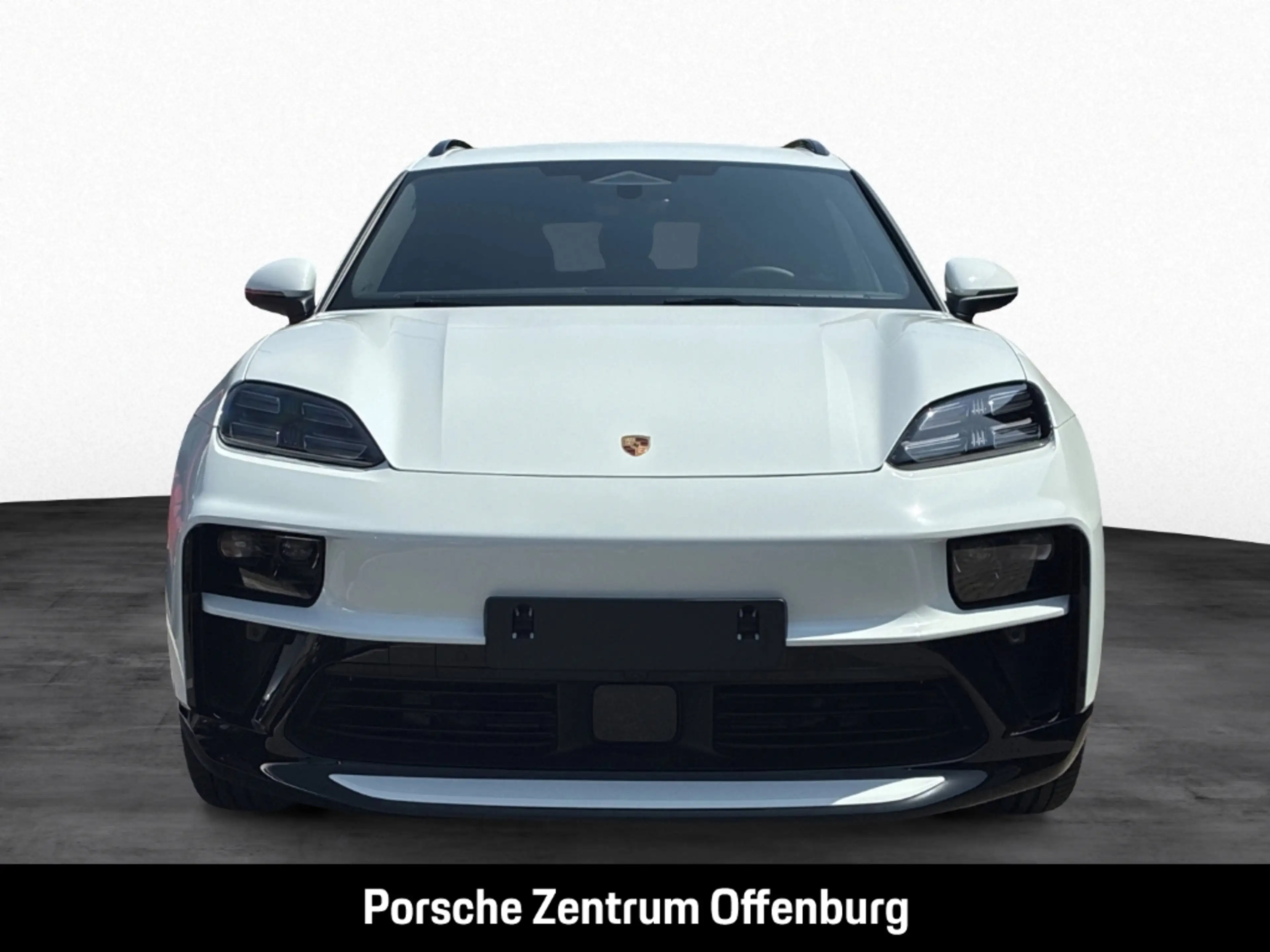 Porsche Macan — photo 6