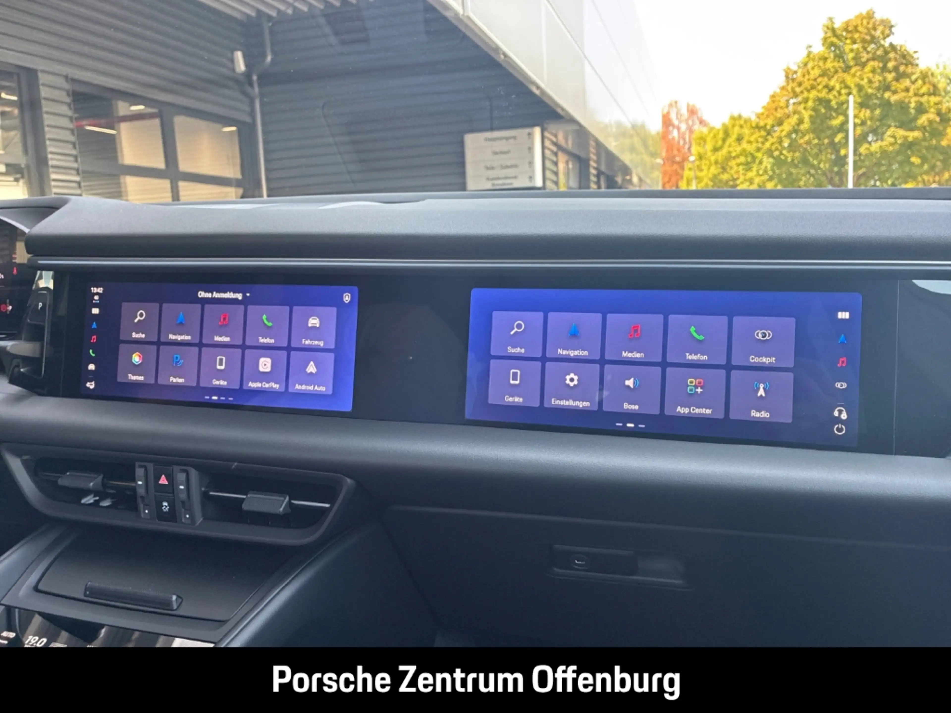 Porsche Macan — photo 15