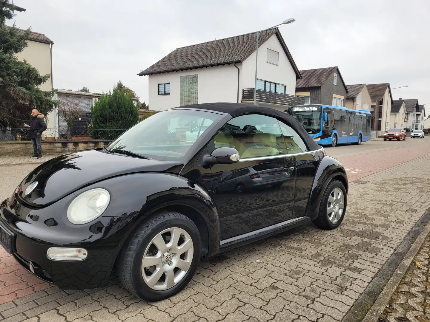 Volkswagen New Beetle 2.0 Highline Schwarz - 2
