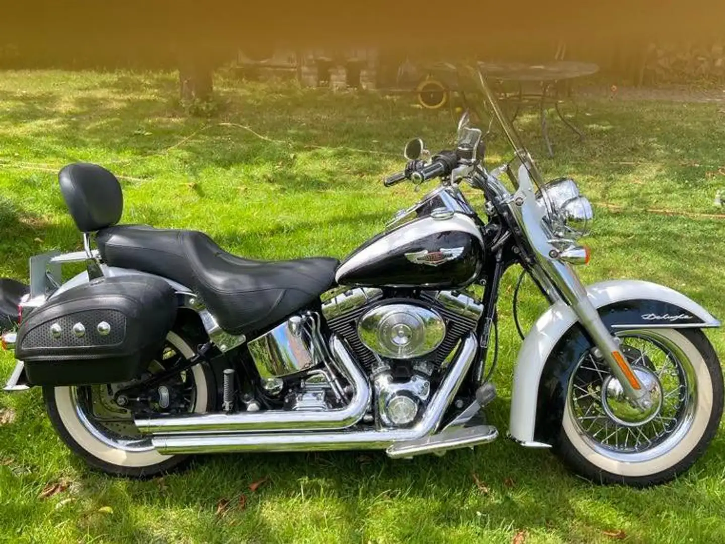 Harley-Davidson Heritage Softail Deluxe Alb - 1