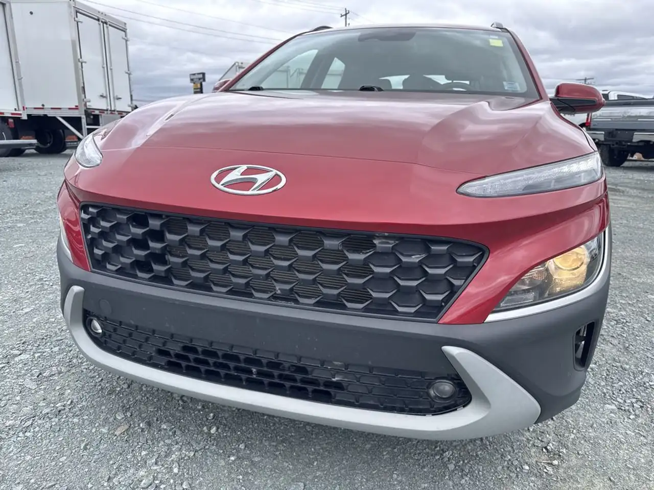 Hyundai KONA снимка Hyundai KONA