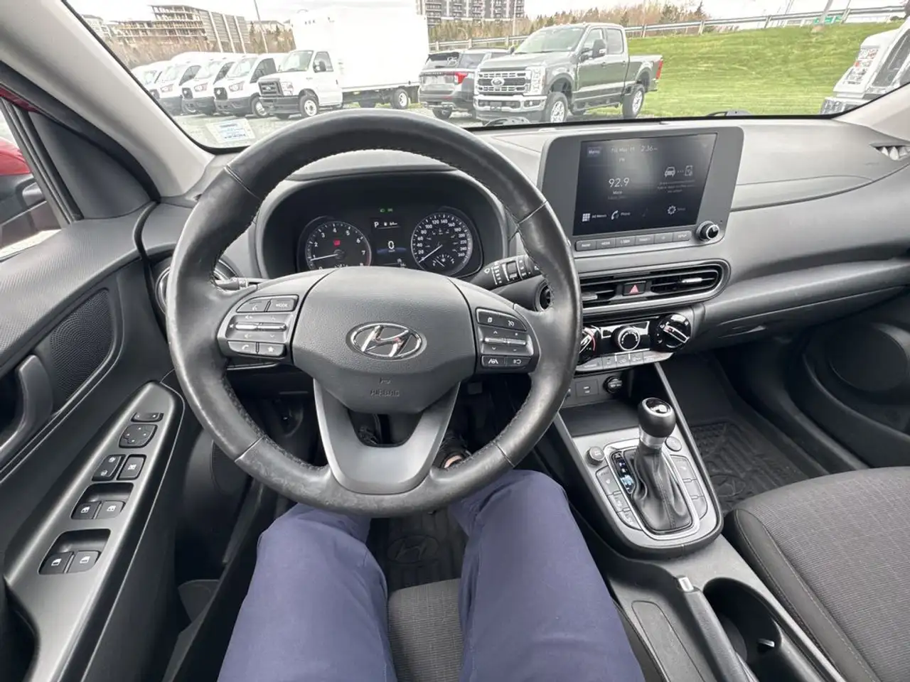 Hyundai KONA снимка Hyundai KONA