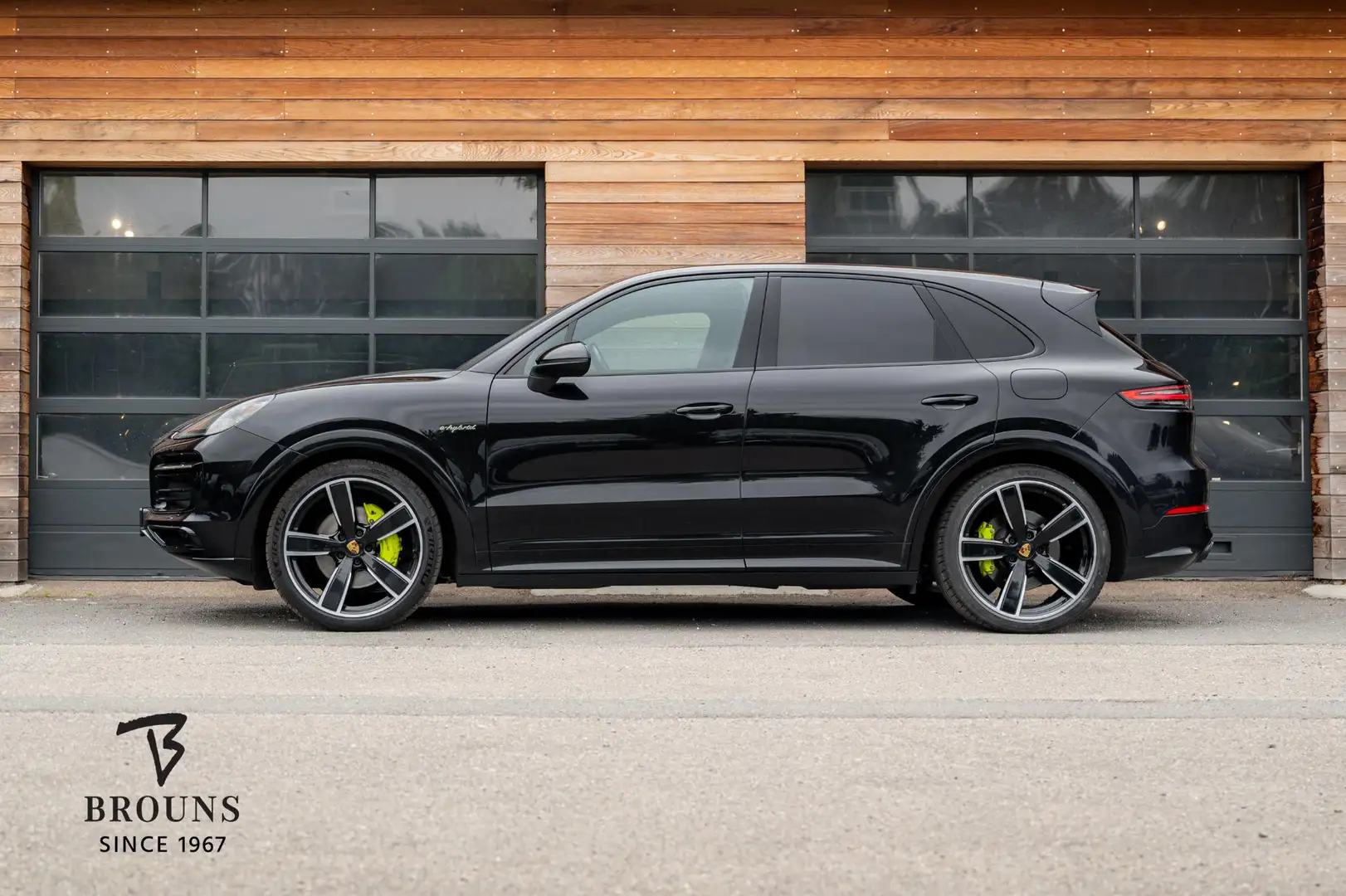 Porsche Cayenne E-Hybrid SportDesign | 22inch | StoelClimate | BOS Zwart - 2