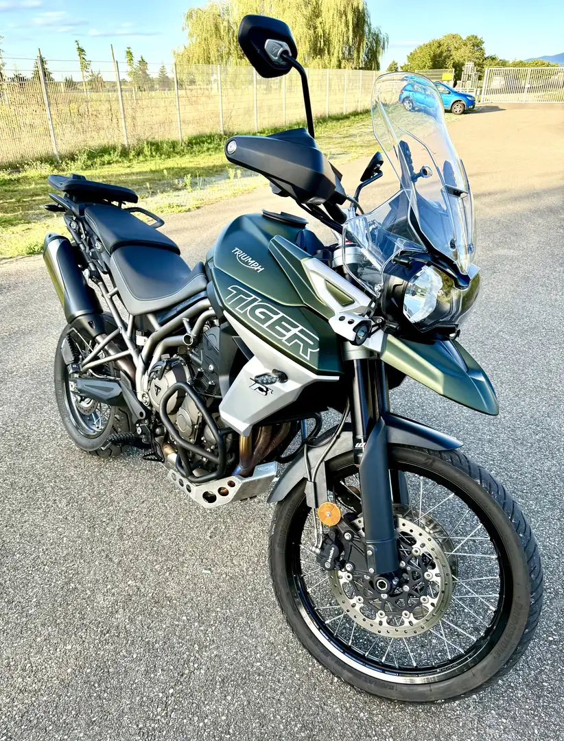 Triumph Tiger 800 xcx Vert - 1