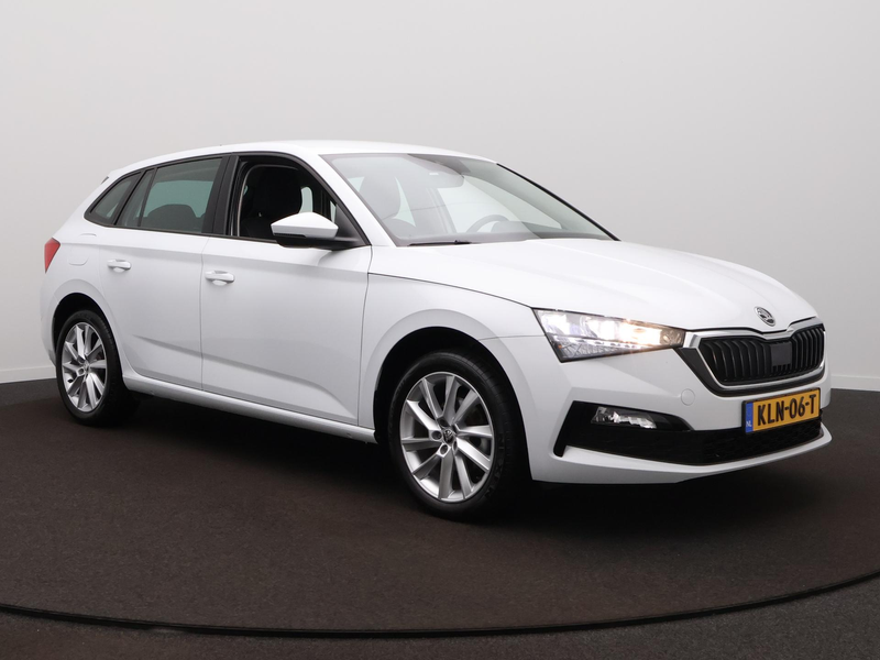 Skoda Scala 1.0 TSI Ambition Automaat | PDC Achter | Led | Car — photo 3