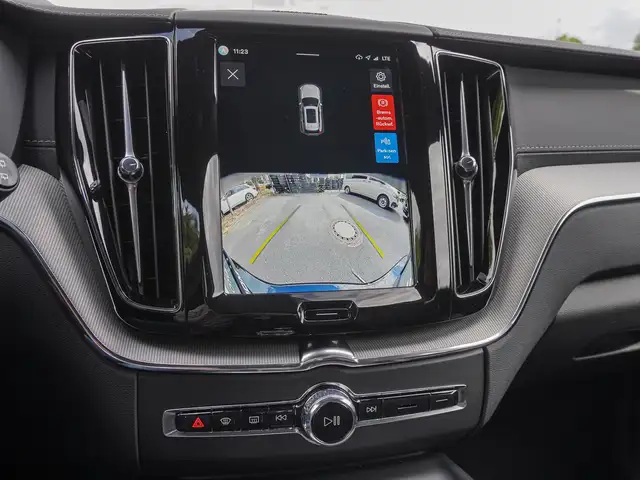 Volvo XC60 view 14