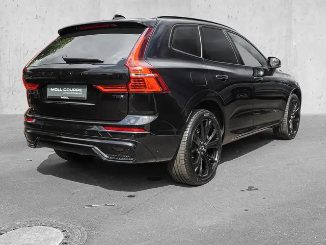 Volvo XC60 view 4