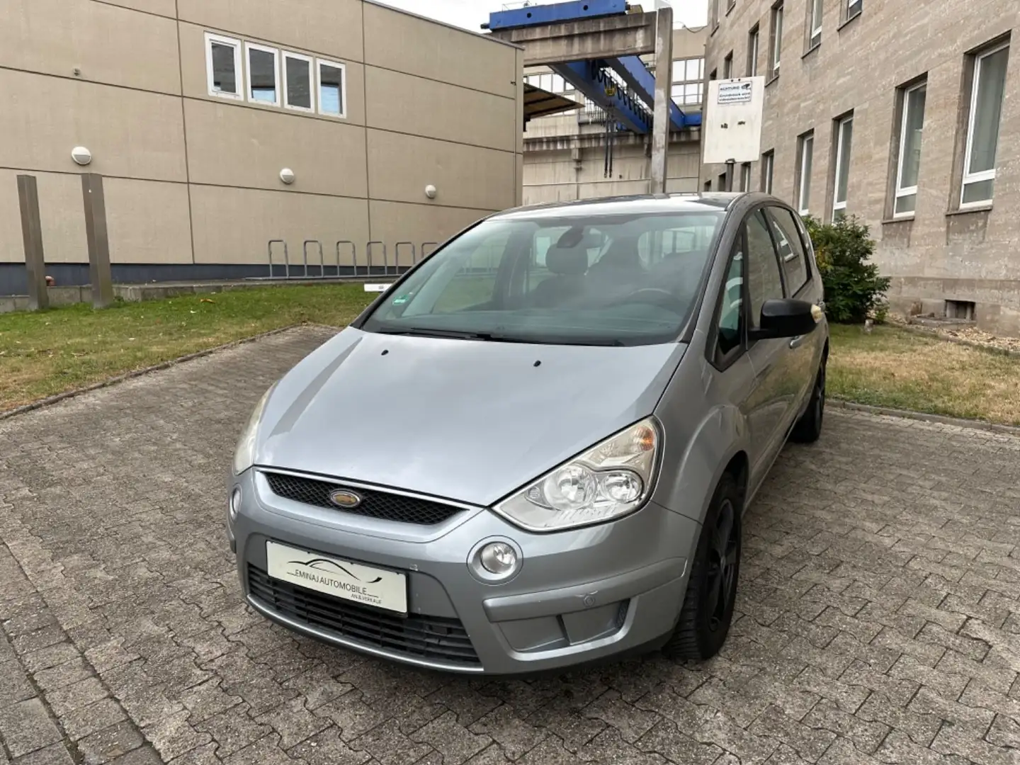 Ford S-Max S-MAX Trend 2.0 *Gasanlage* Tempomat Grau - 1