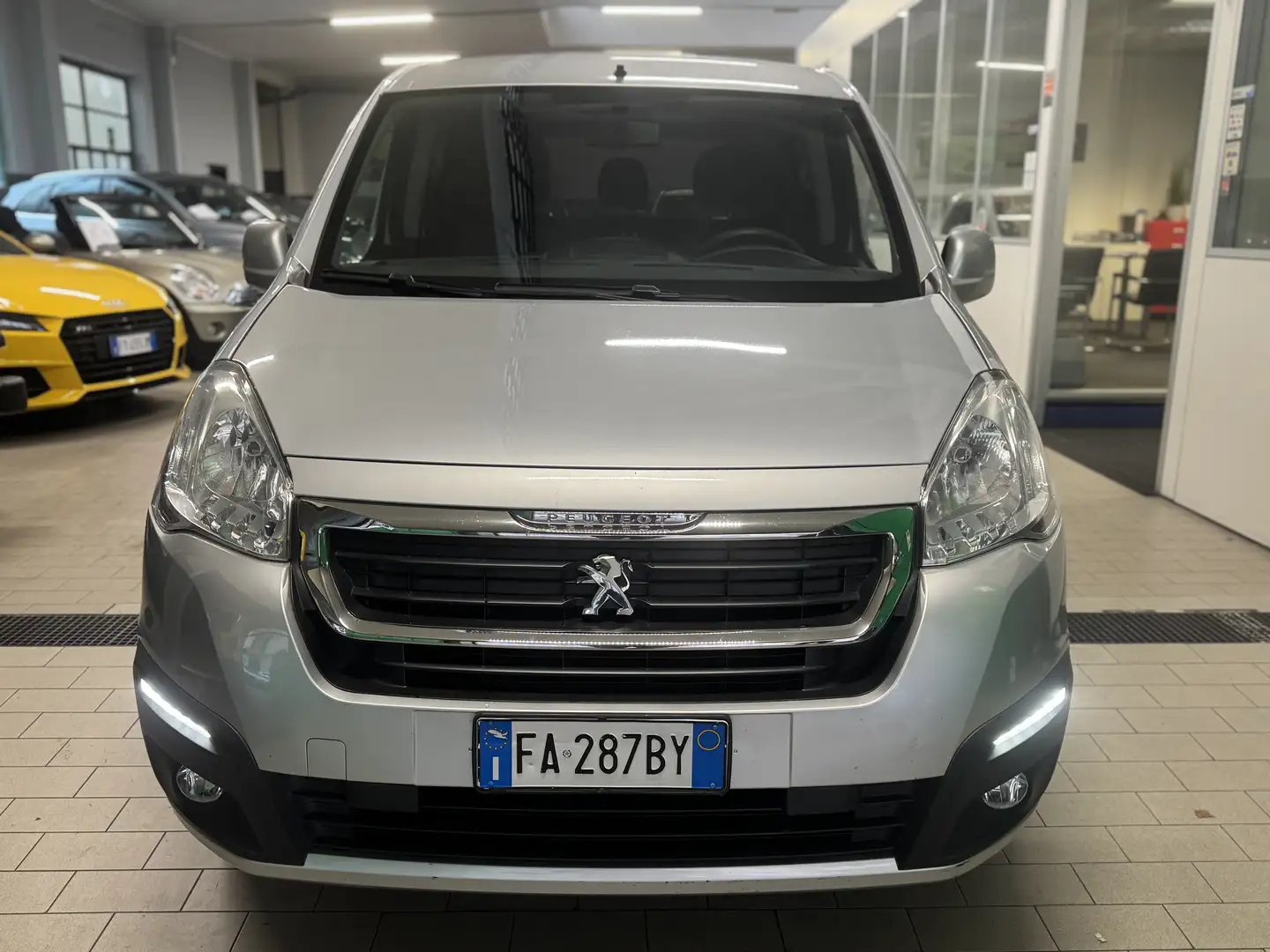 Peugeot Partner Tepee 1.6 bluehdi 100cv PREZZO REALE 5 POSTI ! - 2