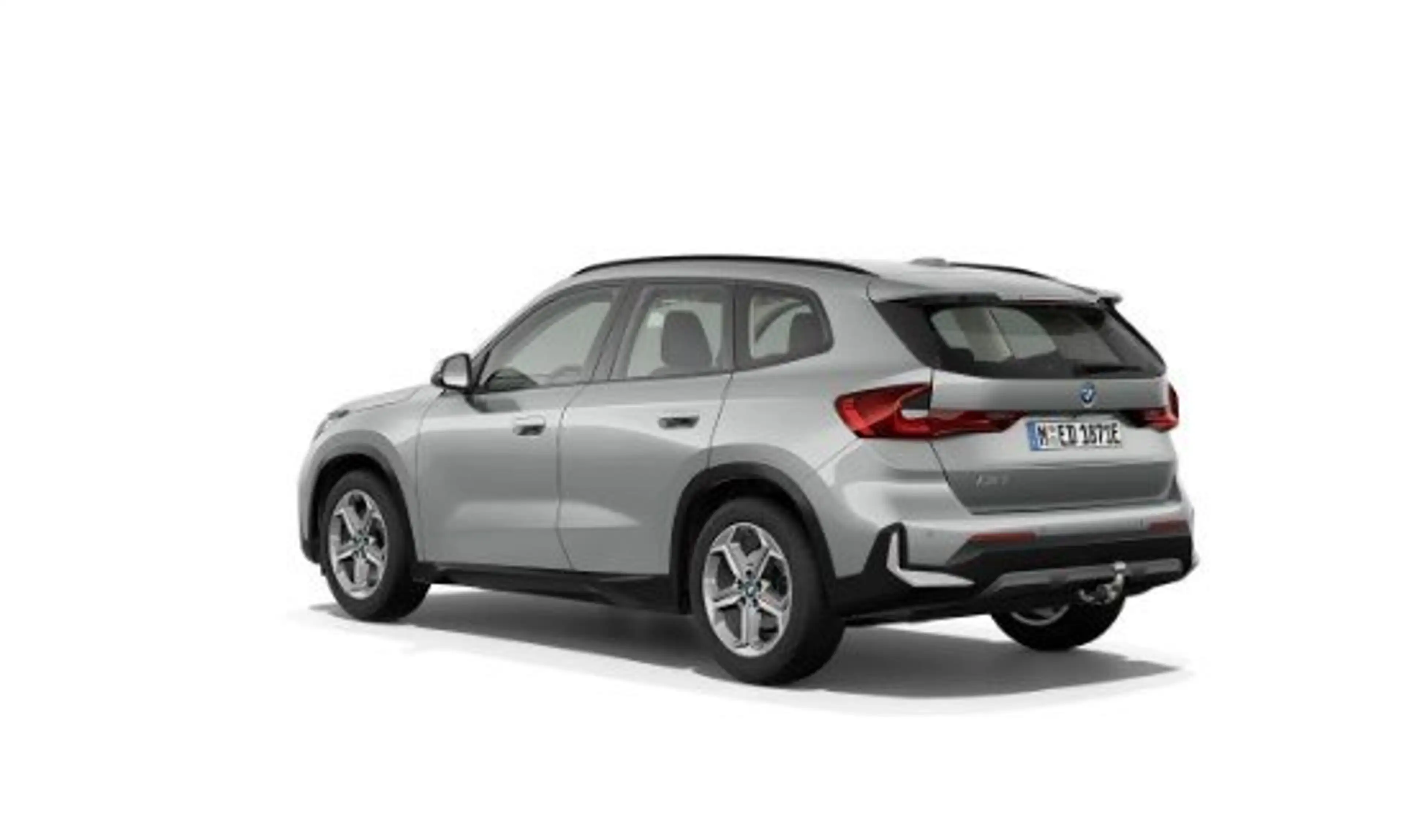 BMW iX1 eDrive20 18LM+AHK+LED+KAMERA+NAVI+PREMIUMPAKET — photo 6