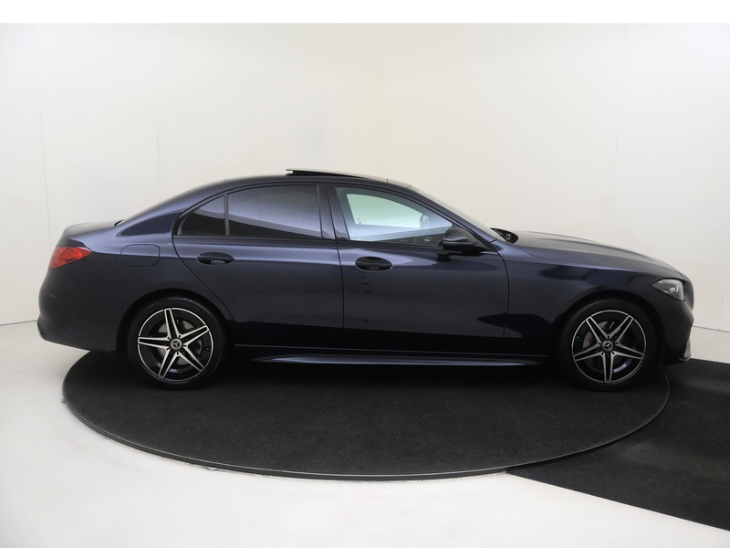 Mercedes-Benz C 300 e AMG Line / Achteruitrijcamera / Stoelverwarming — photo 9