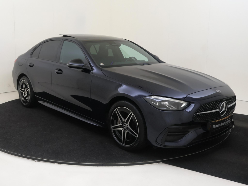 Mercedes-Benz C 300 e AMG Line / Achteruitrijcamera / Stoelverwarming — photo 2