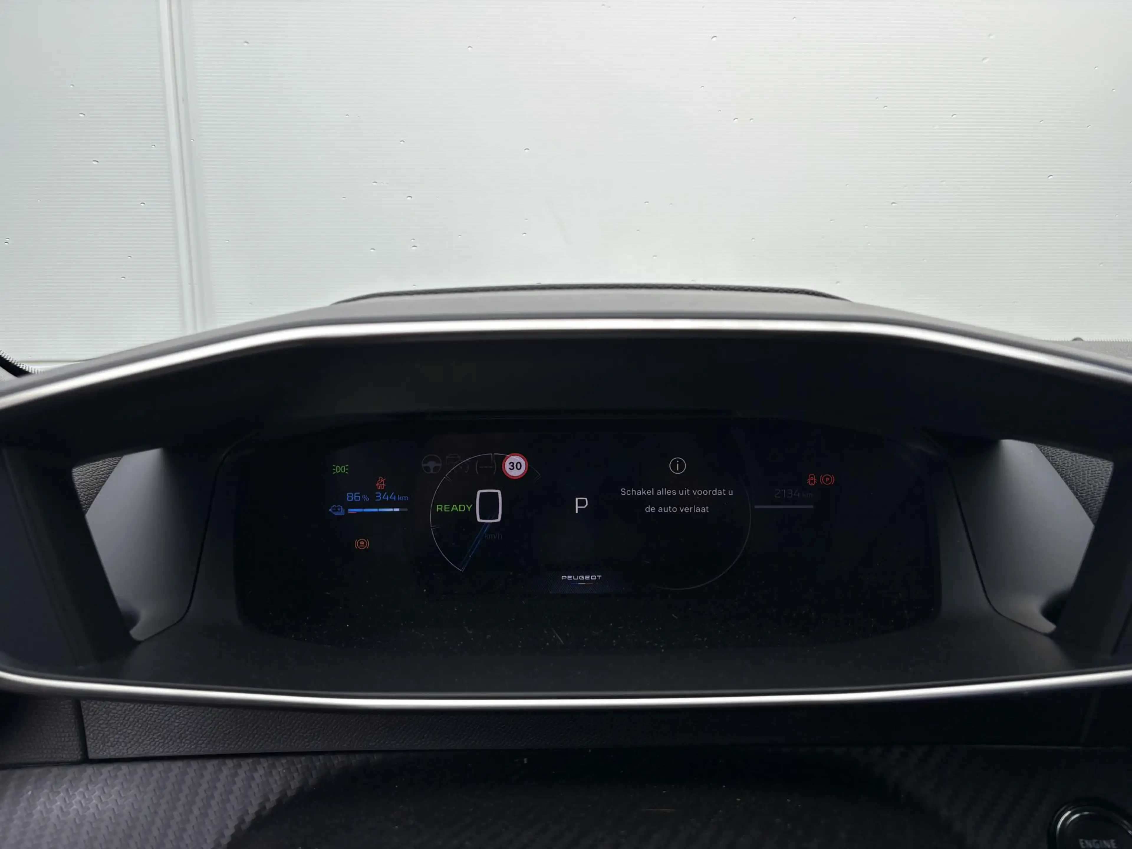 Peugeot e-2008 EV GT 54 kWh | 360 Camera | Elektrische bestuurder — photo 13