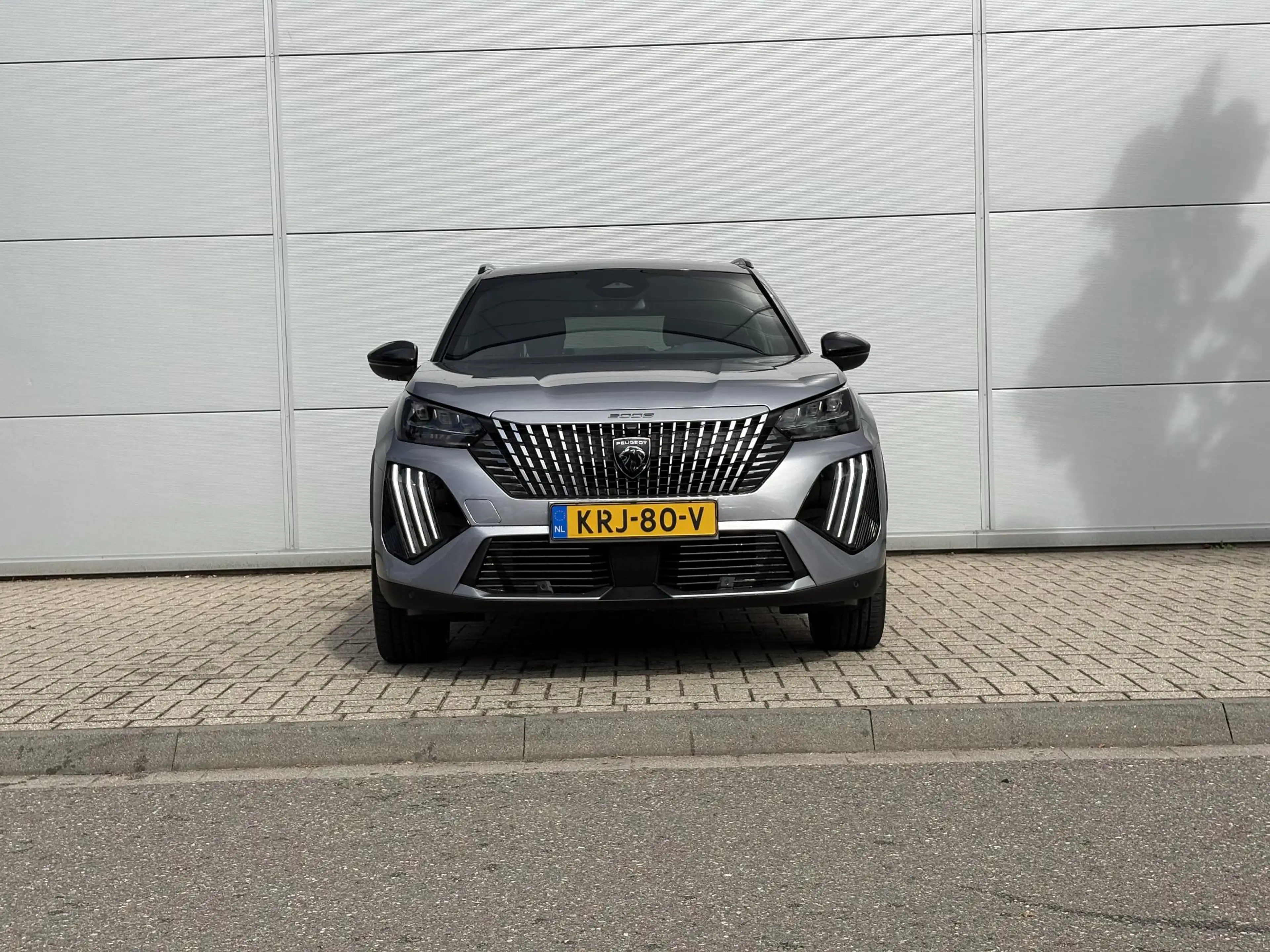 Peugeot e-2008 EV GT 54 kWh | 360 Camera | Elektrische bestuurder — photo 9