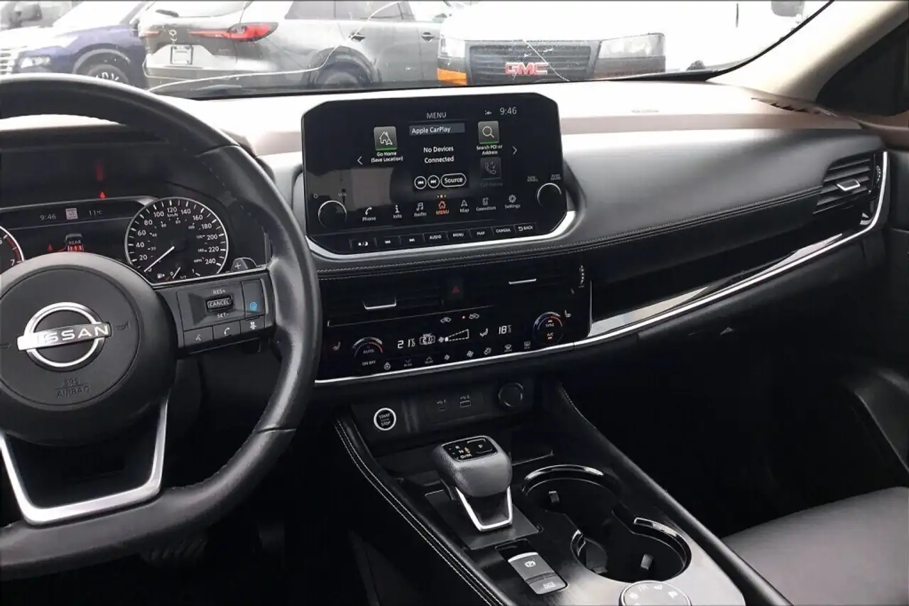 Nissan Rogue снимка Nissan Rogue