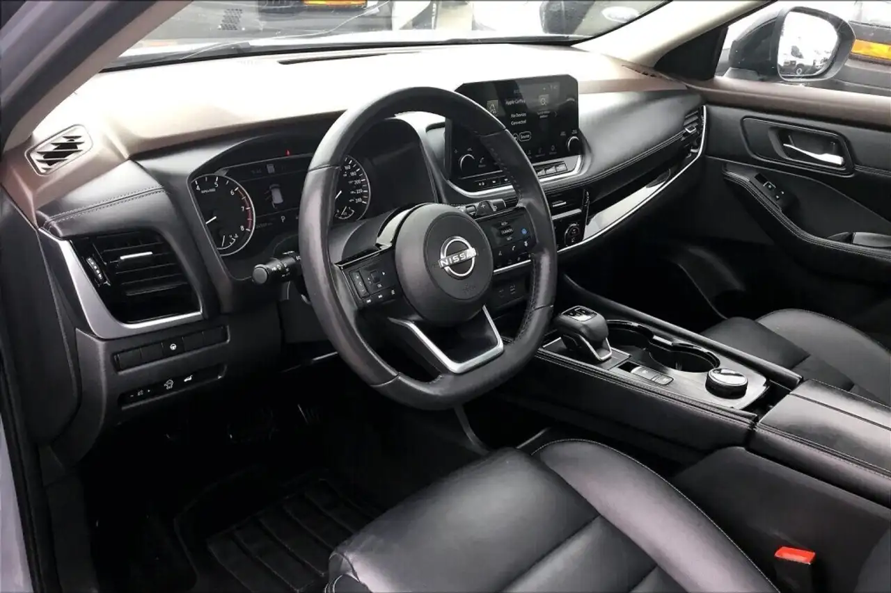 Nissan Rogue снимка Nissan Rogue