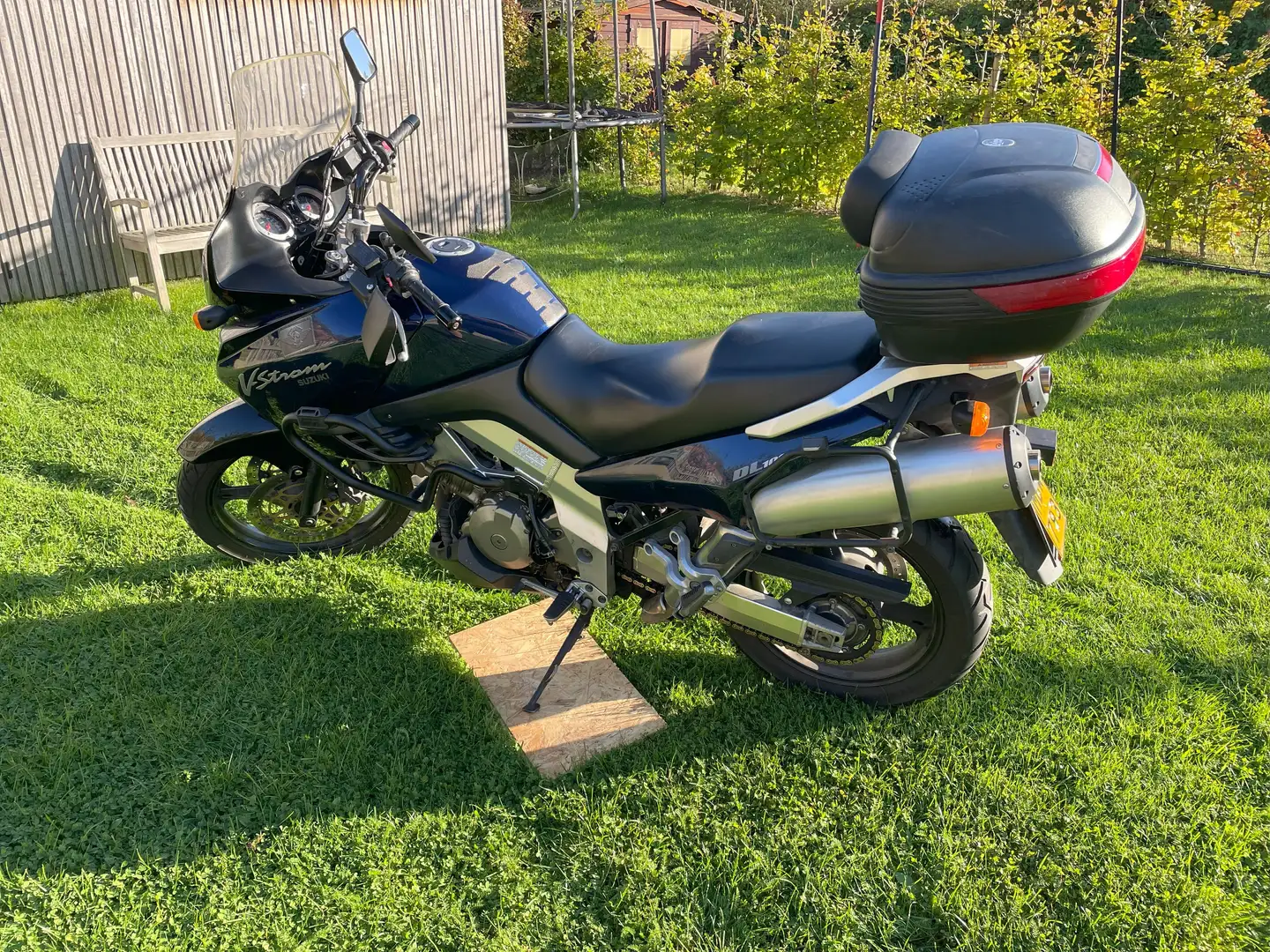 Suzuki V-Strom 1000 DL1000 plava - 1