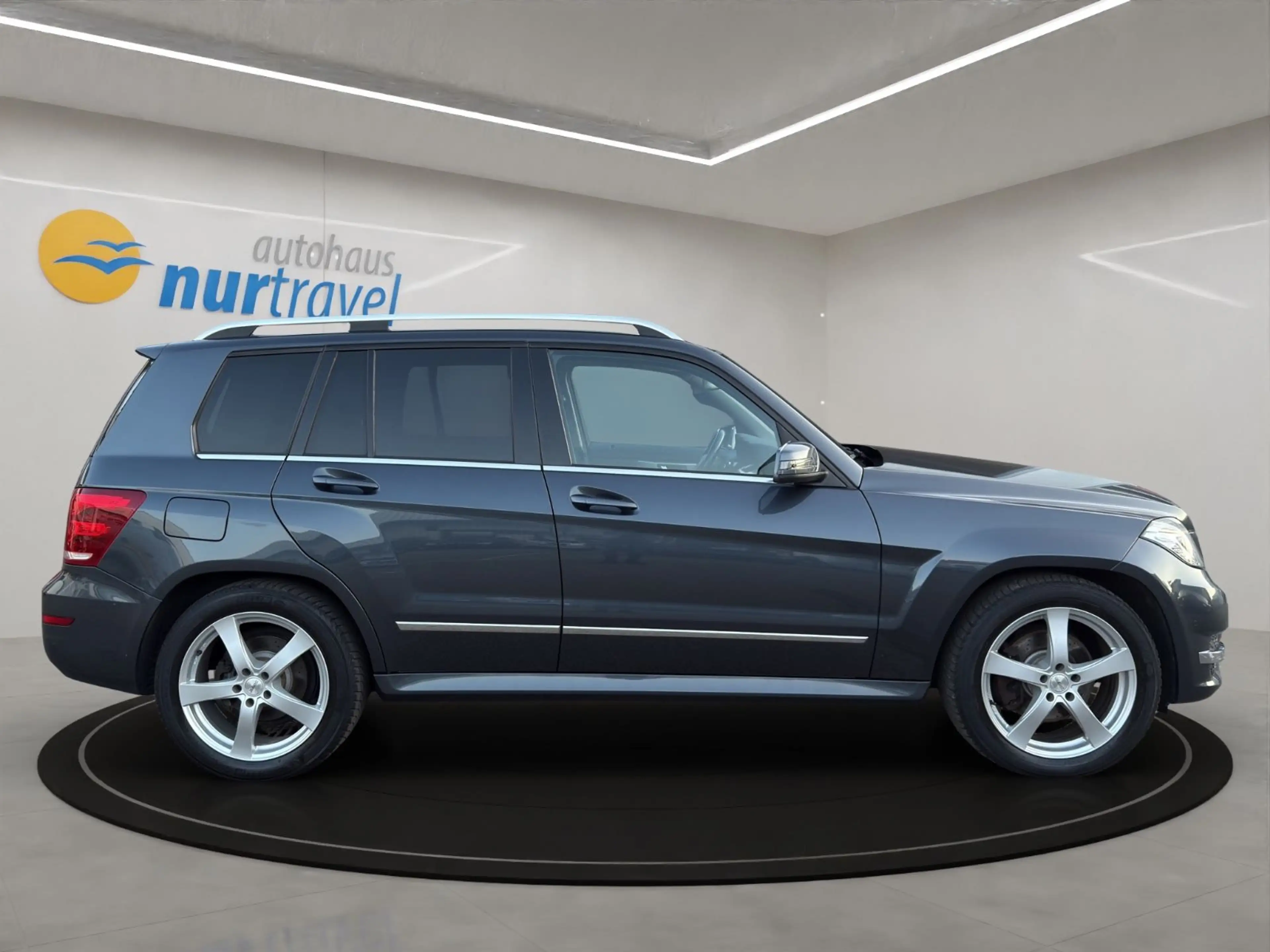 Mercedes-Benz GLK 350 CDI 4Matic Leder Kamera HarmanKardon ILS — photo 6
