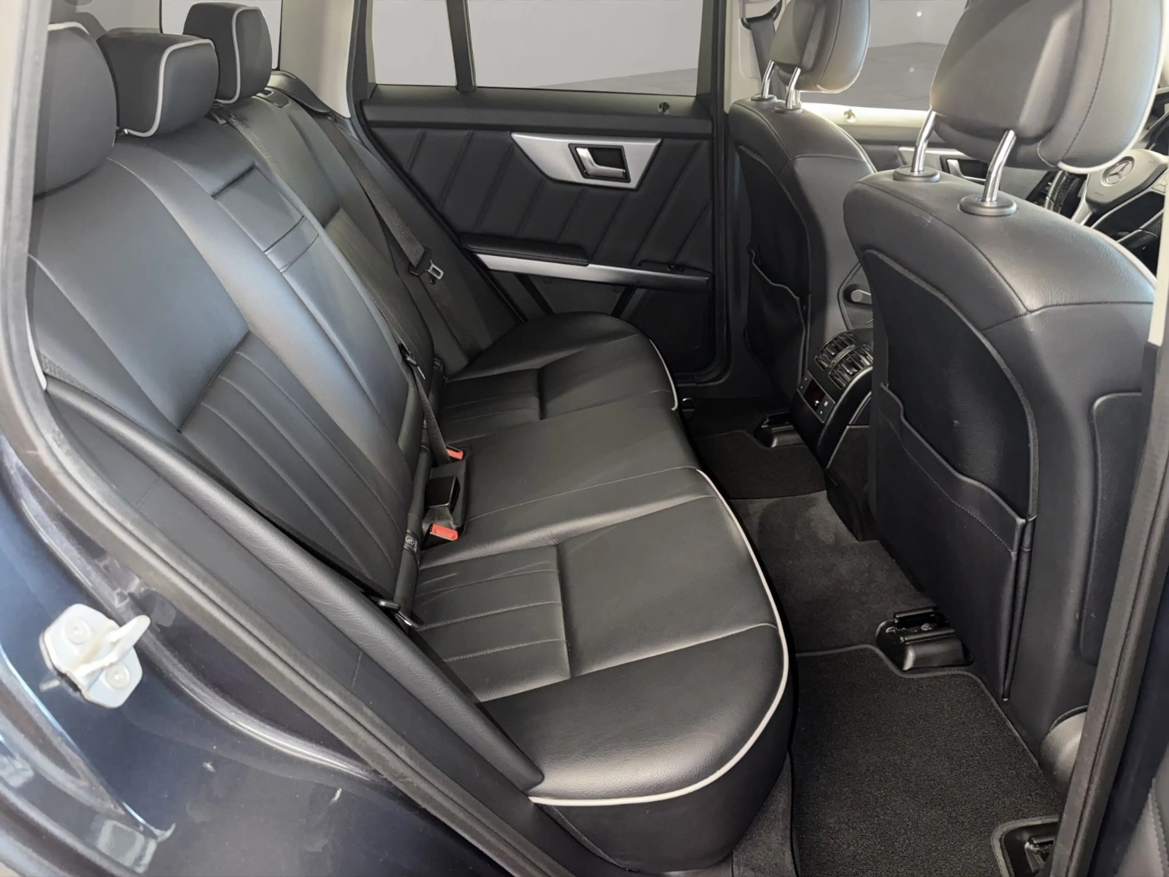 Mercedes-Benz GLK 350 CDI 4Matic Leder Kamera HarmanKardon ILS — photo 13