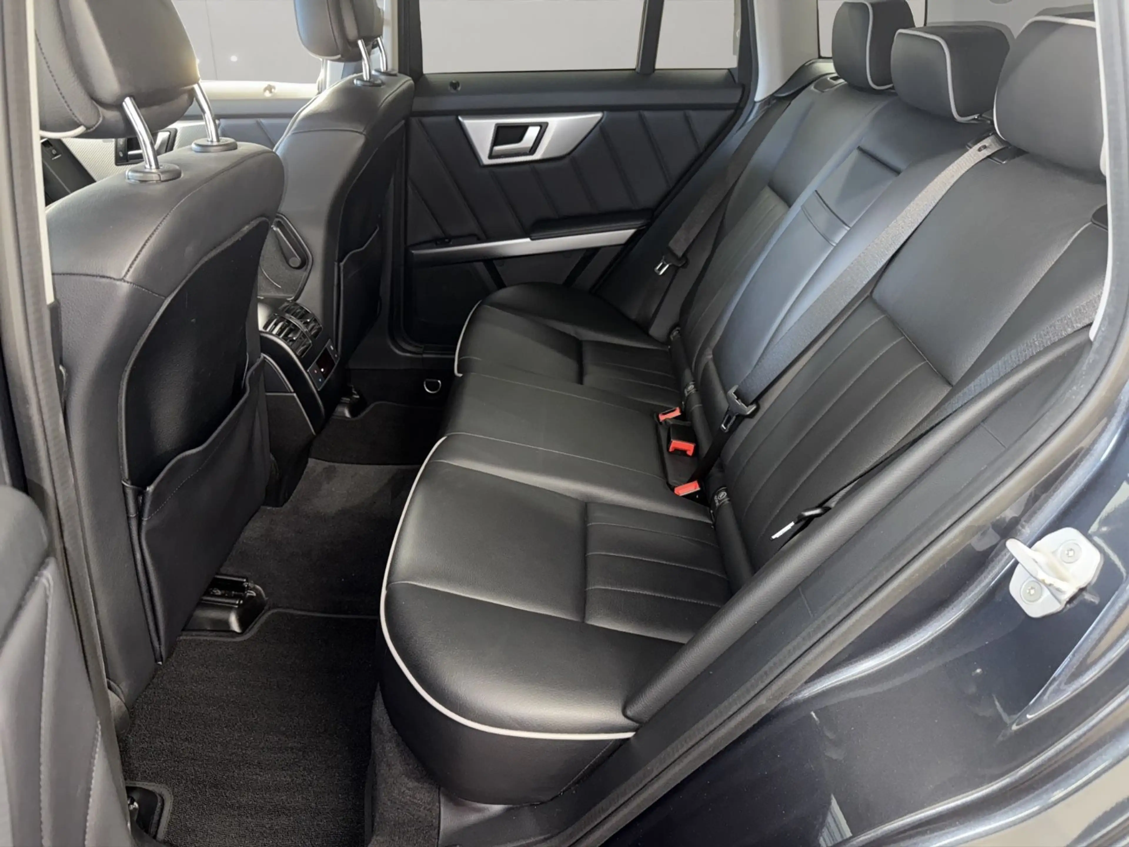 Mercedes-Benz GLK 350 CDI 4Matic Leder Kamera HarmanKardon ILS — photo 11